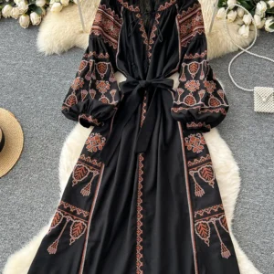 Bohemian Retro Ethnic Style Dress Women's Spring Autumn Embroidered Lace Up Lantern Sleeves Waist Cinching Long Dress A155